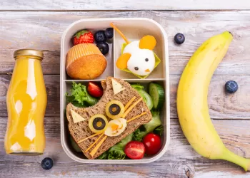 Okula Giden Çocuklar Kahvaltıda Ne Yemeli?